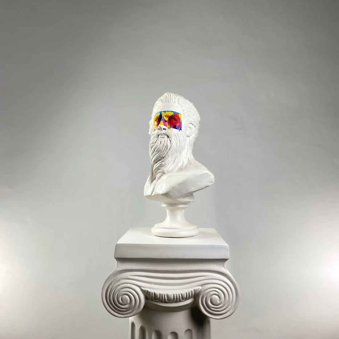 Poseidon "Rainbow Eyes" Sculpture