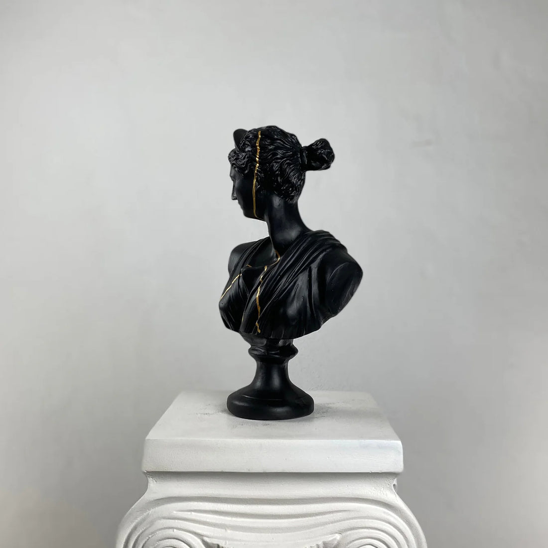 Artemis "Gold Streak" Black Sculpture