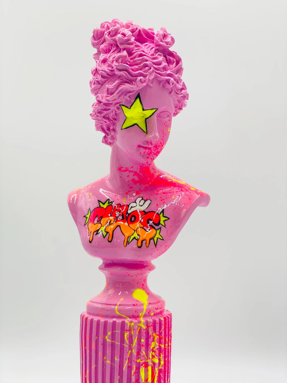 Aphrodite Sculpture Graffiti "Chaos"