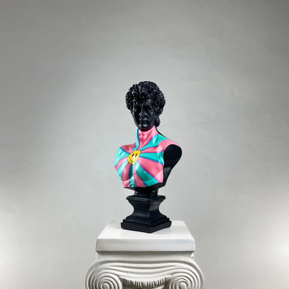 David "Happy Trip" Sculpture