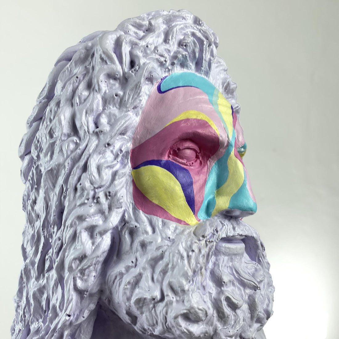 Zeus "Prism" Sculpture