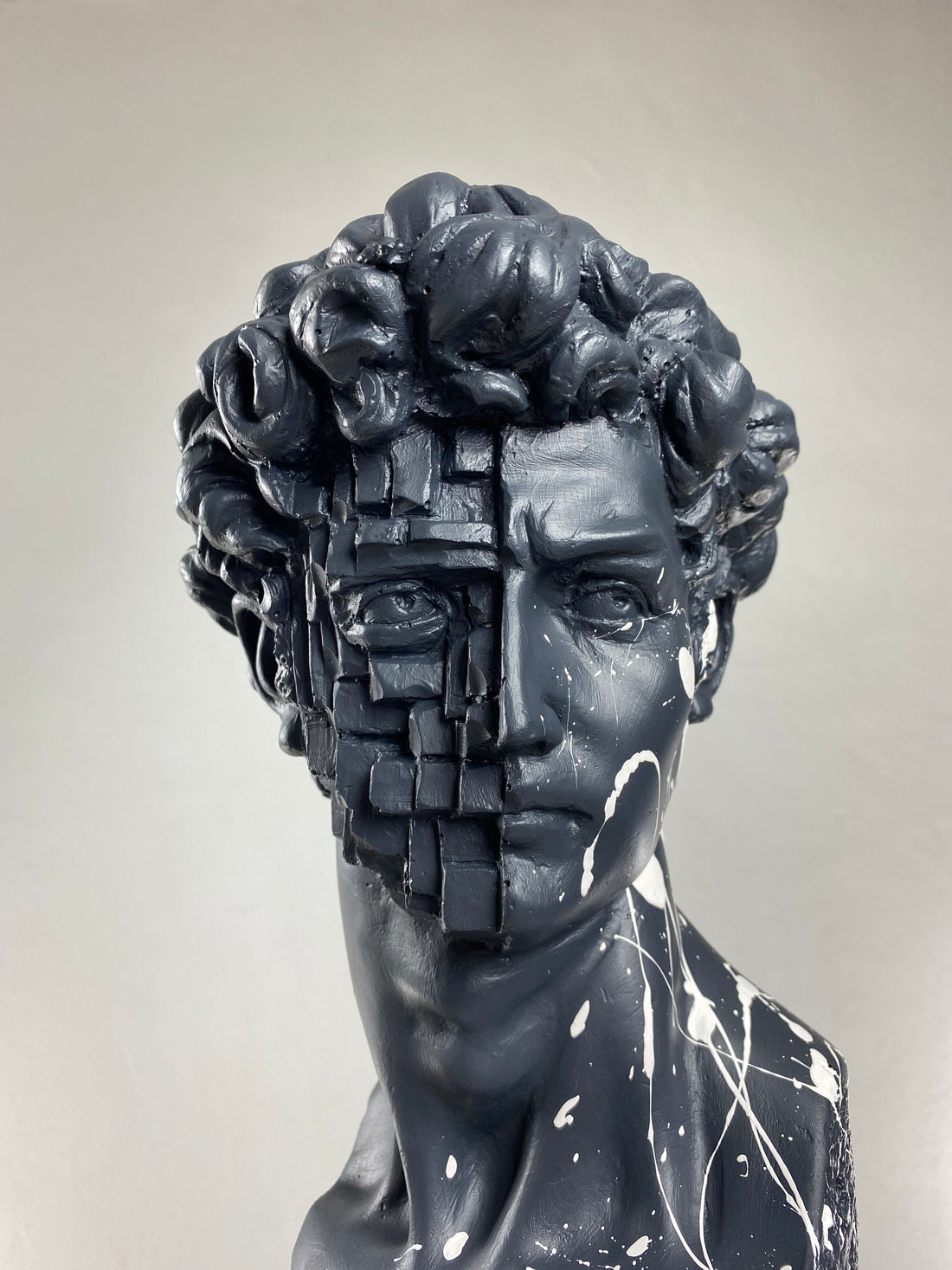 David "White Splash" Sculpture