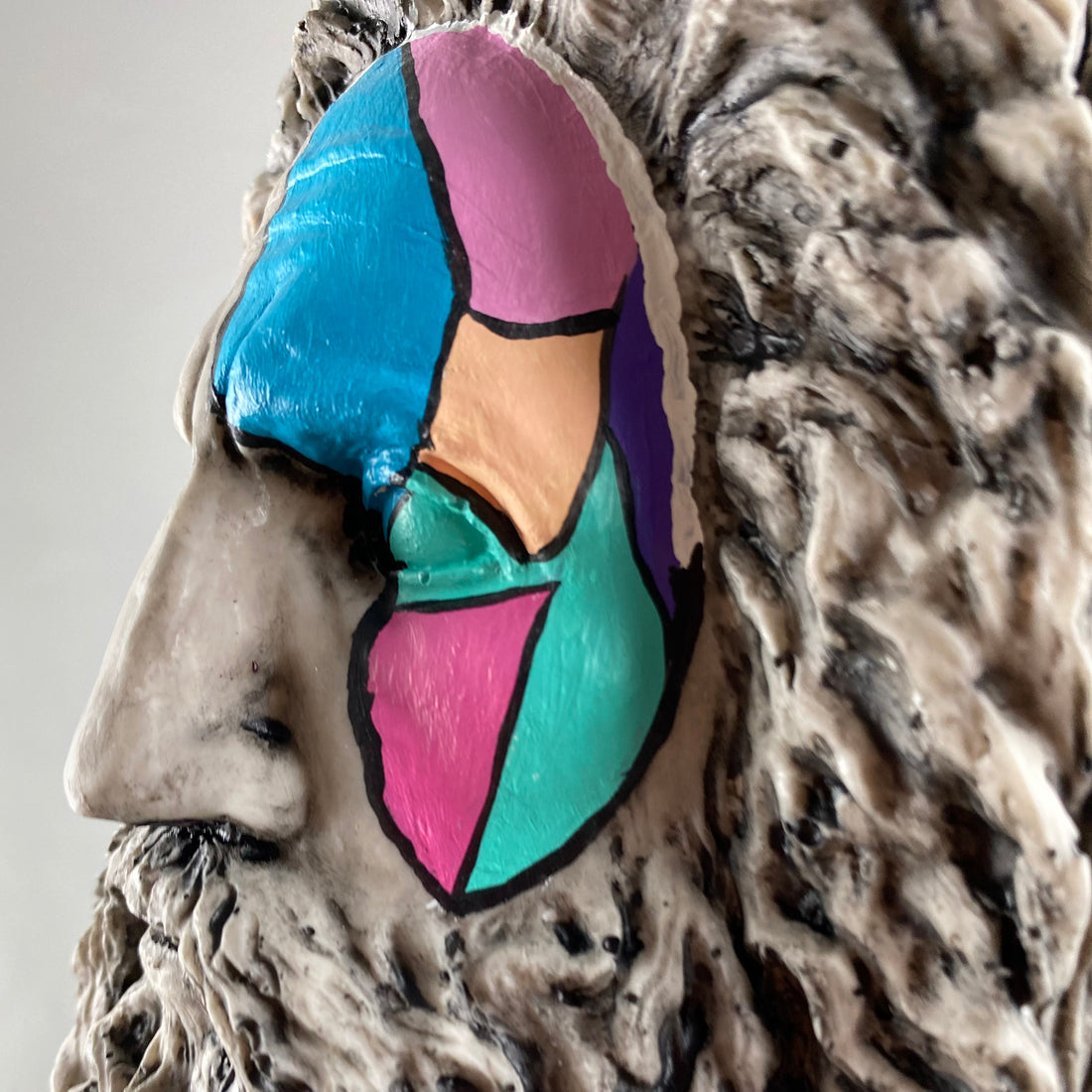 Zeus "Reveal" Sculpture