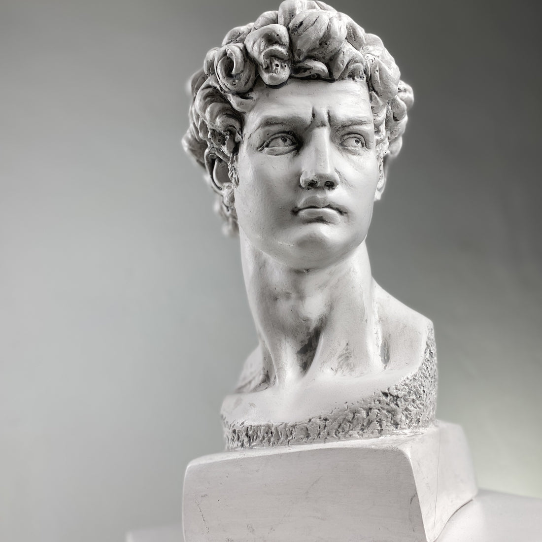 David "Classic White" Sculpture