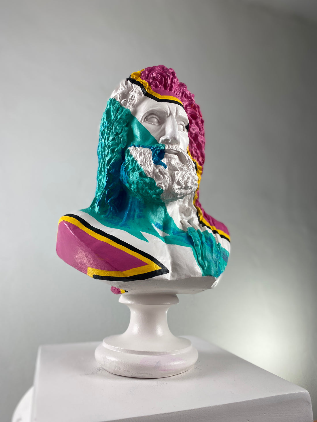 Zeus "Color Stripes" Sculpture