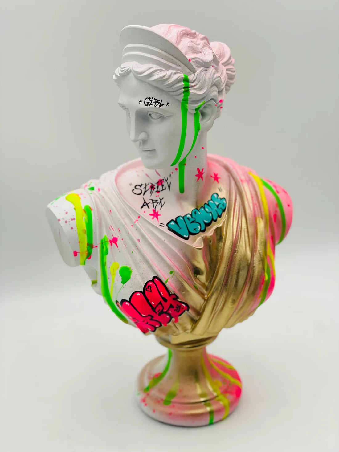 Artemis Sculpture Graffiti Gold