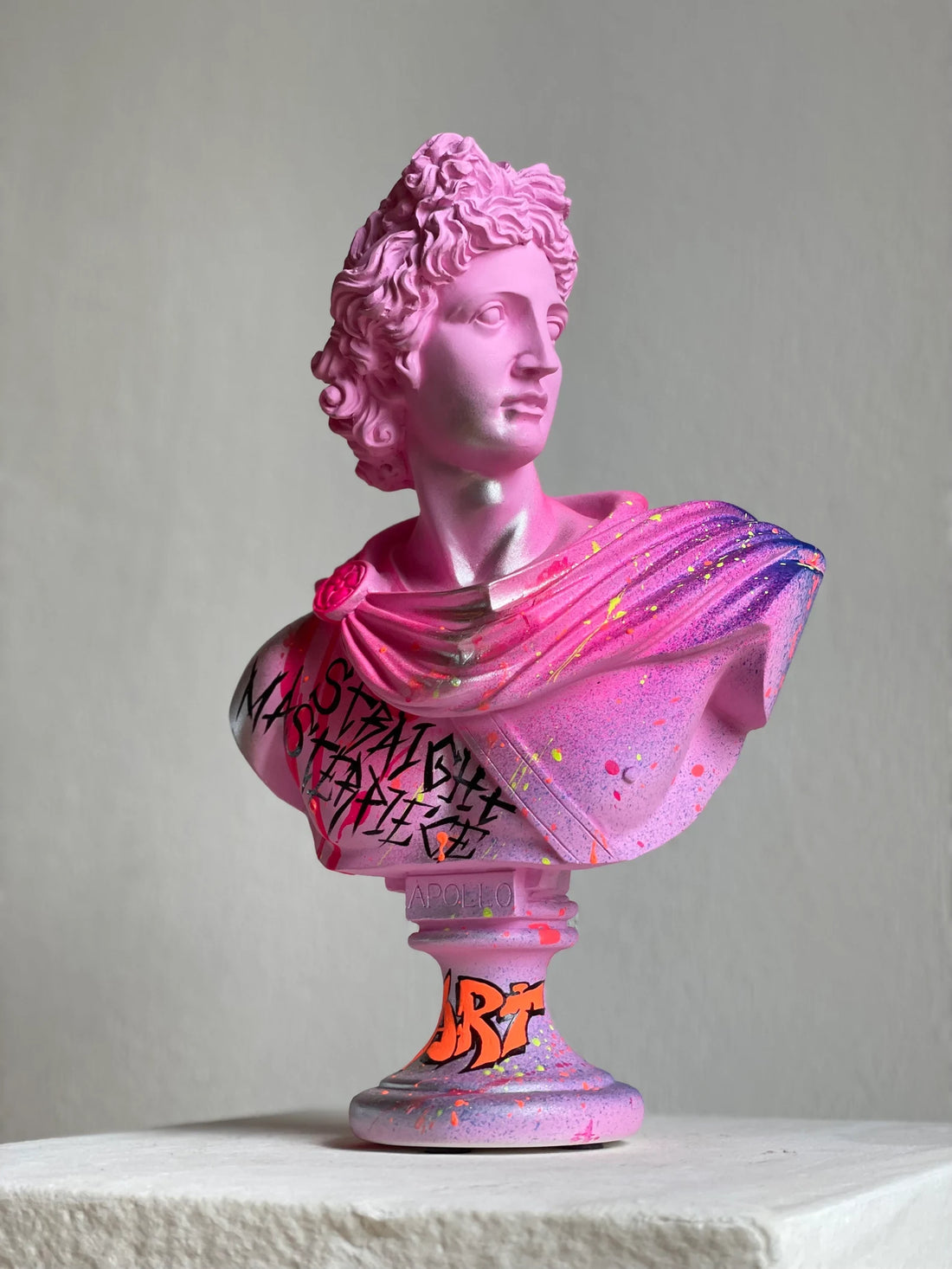 Apollo Sculpture "Straight Masterpiece"
